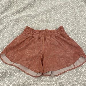 Lululemon Track That Mid-Rise Lined Short 5"